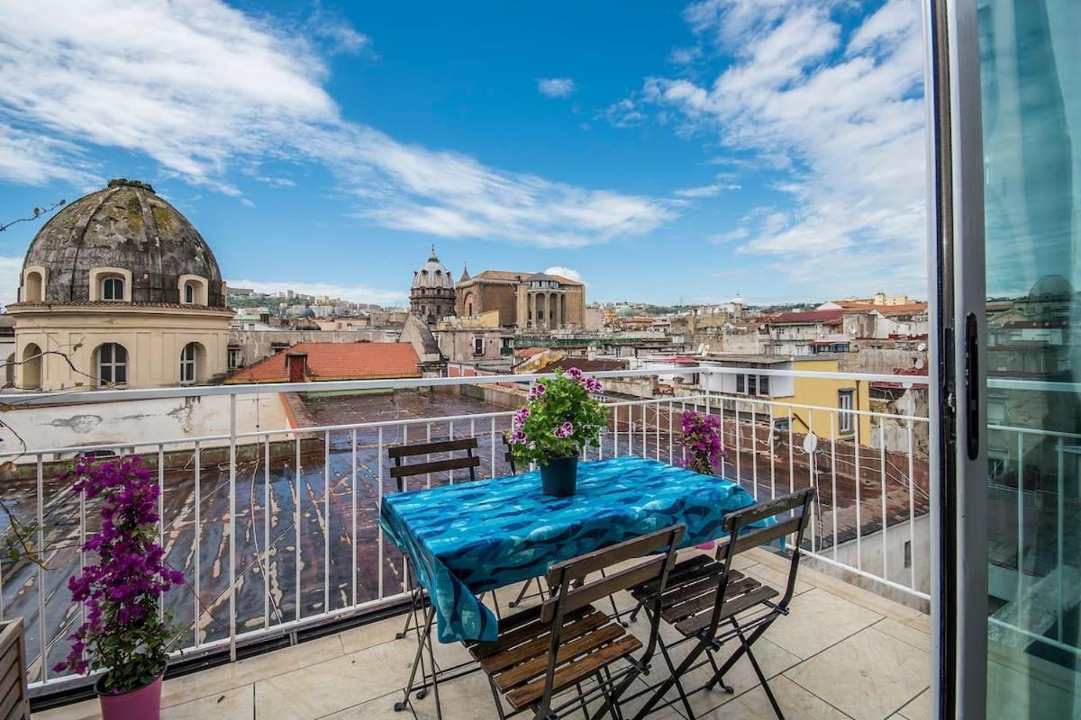 B4 Big Apartment With Terrace And View In Hystorical Centre Nápoly Kültér fotó